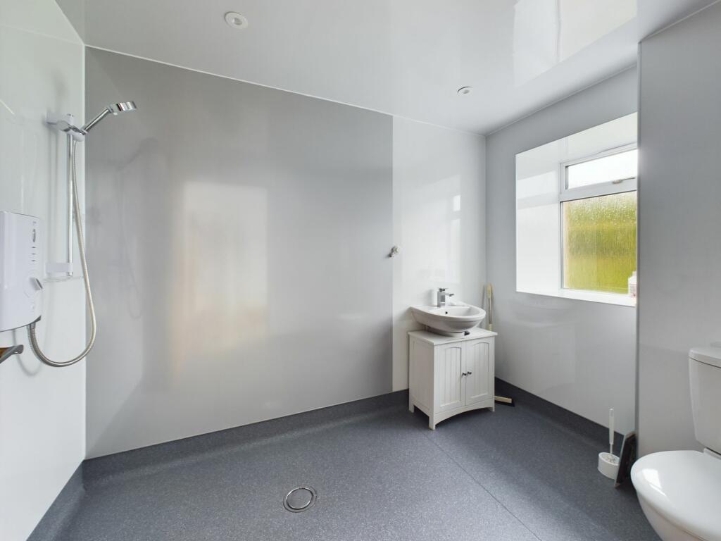 En-Suite wetroom