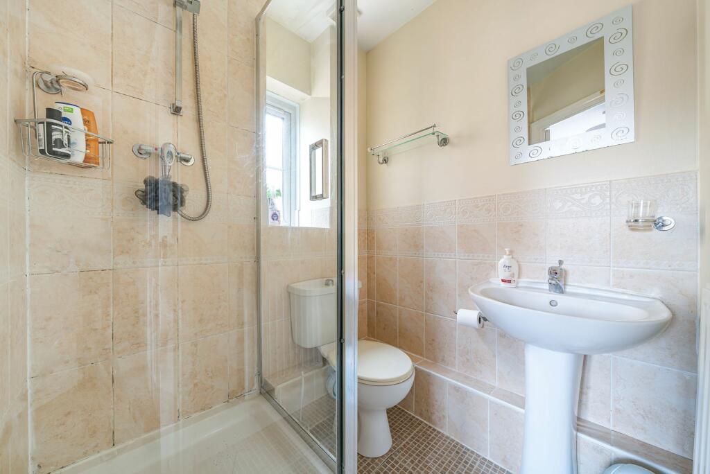 En-Suite (1)