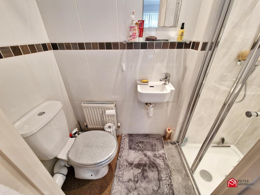 En-suite shower room