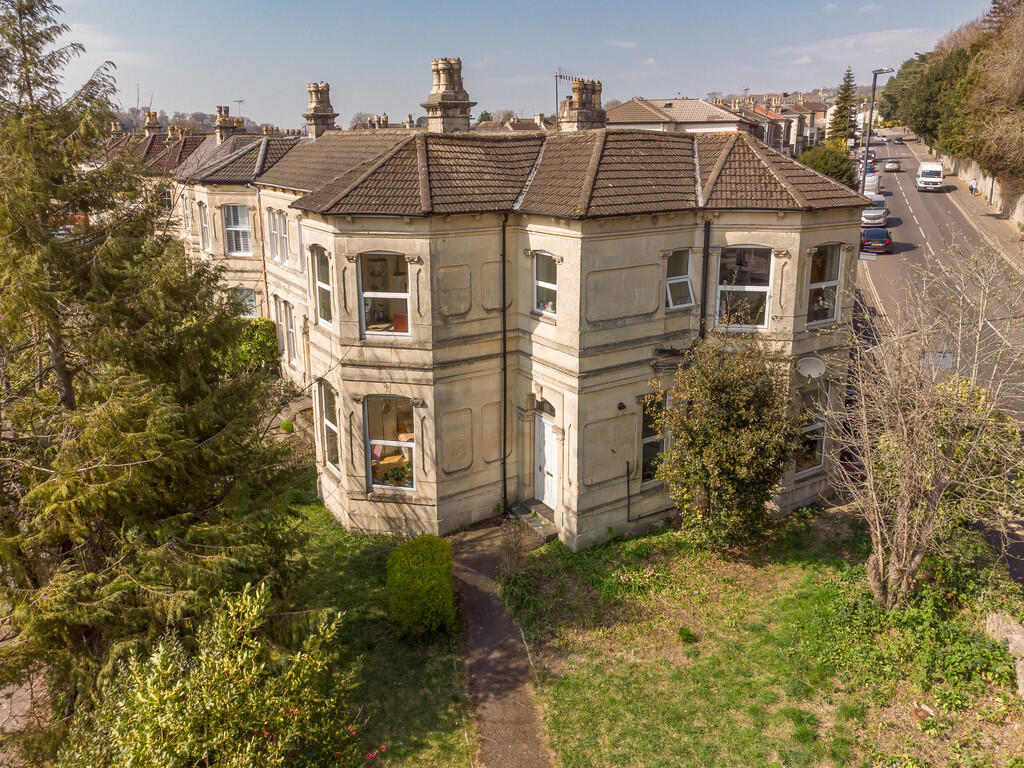 2 Newbridge Road-...