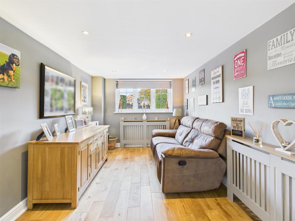 Living room: