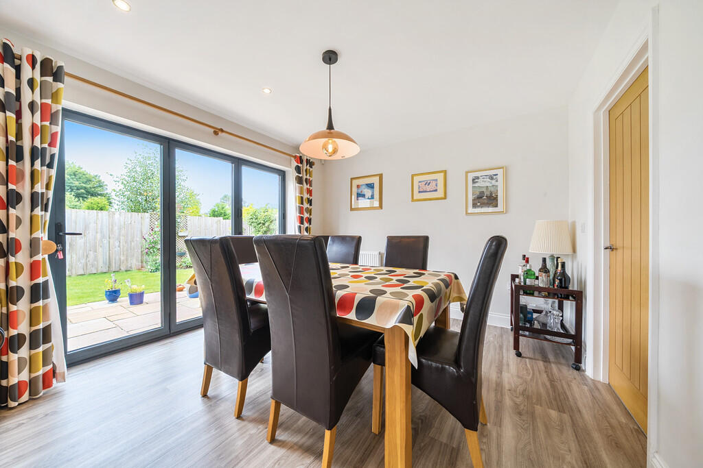 Kitchen/Dining Ro...