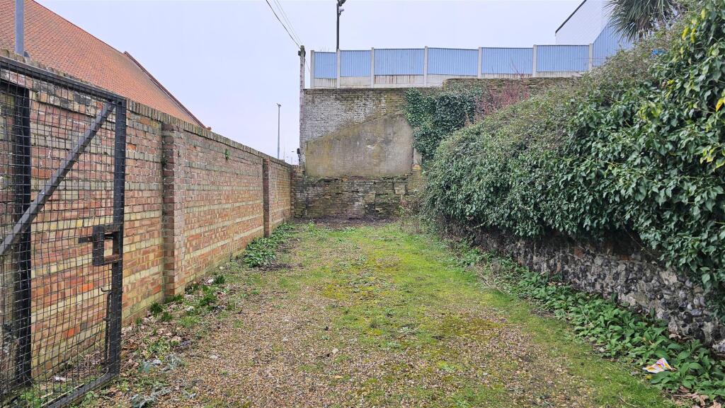 Private Garden Space.jpg