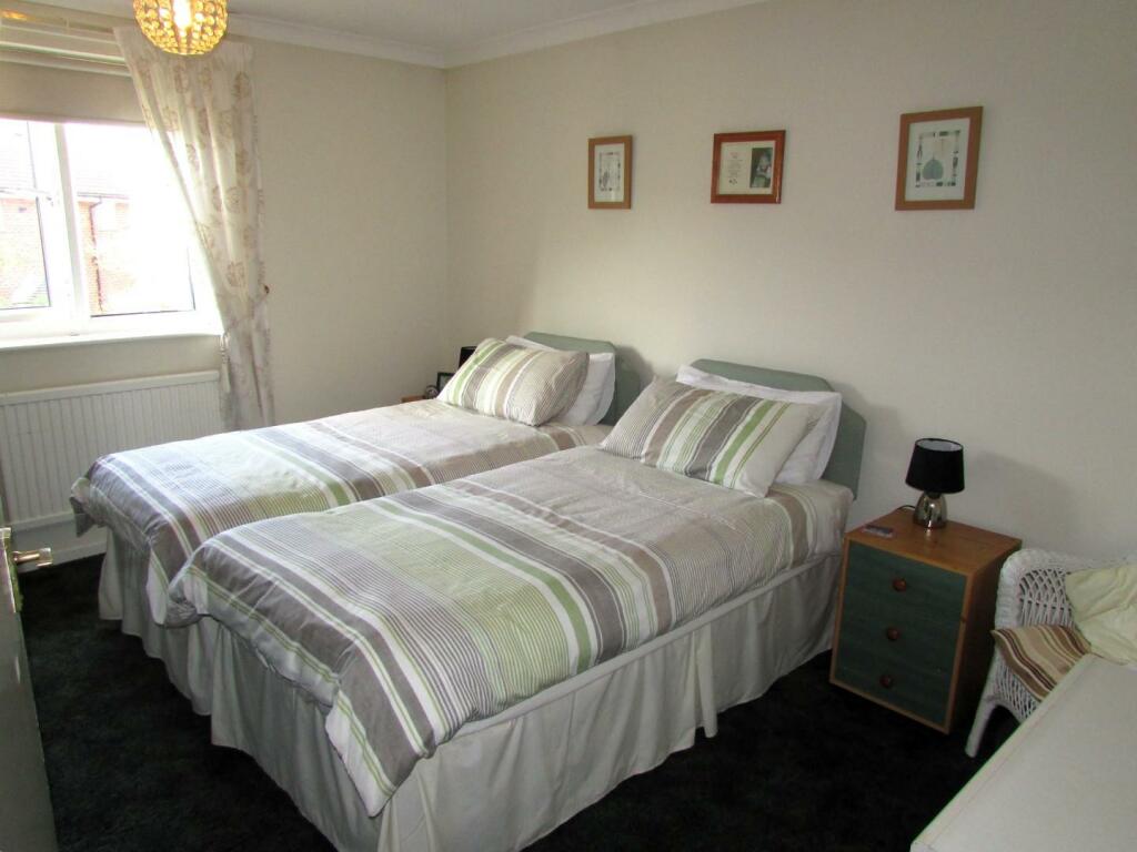 TetlowSt13bed2.JPG