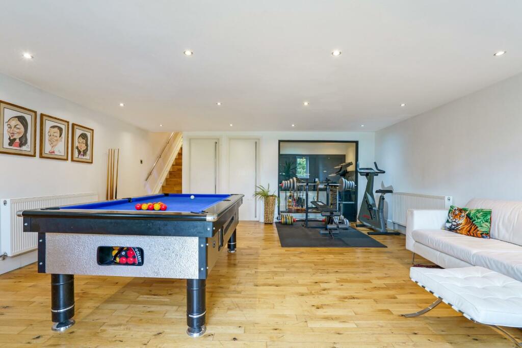 2 HILLWAY 324343  (12).jpg