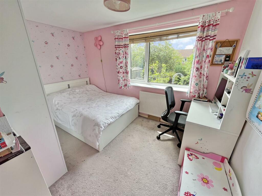 Bedroom 2.jpg