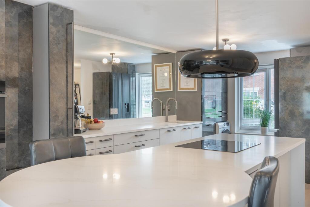 30 Firecrest Way-5.jpg