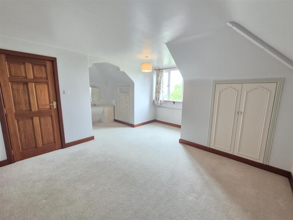 Double Bedroom