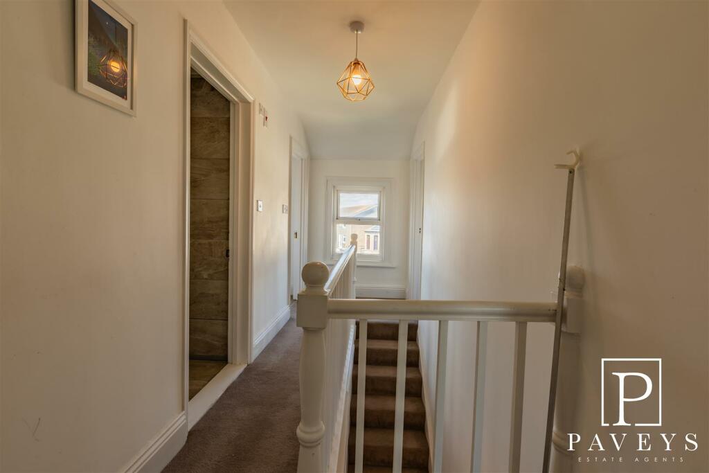 SECOND FLOOR LANDING