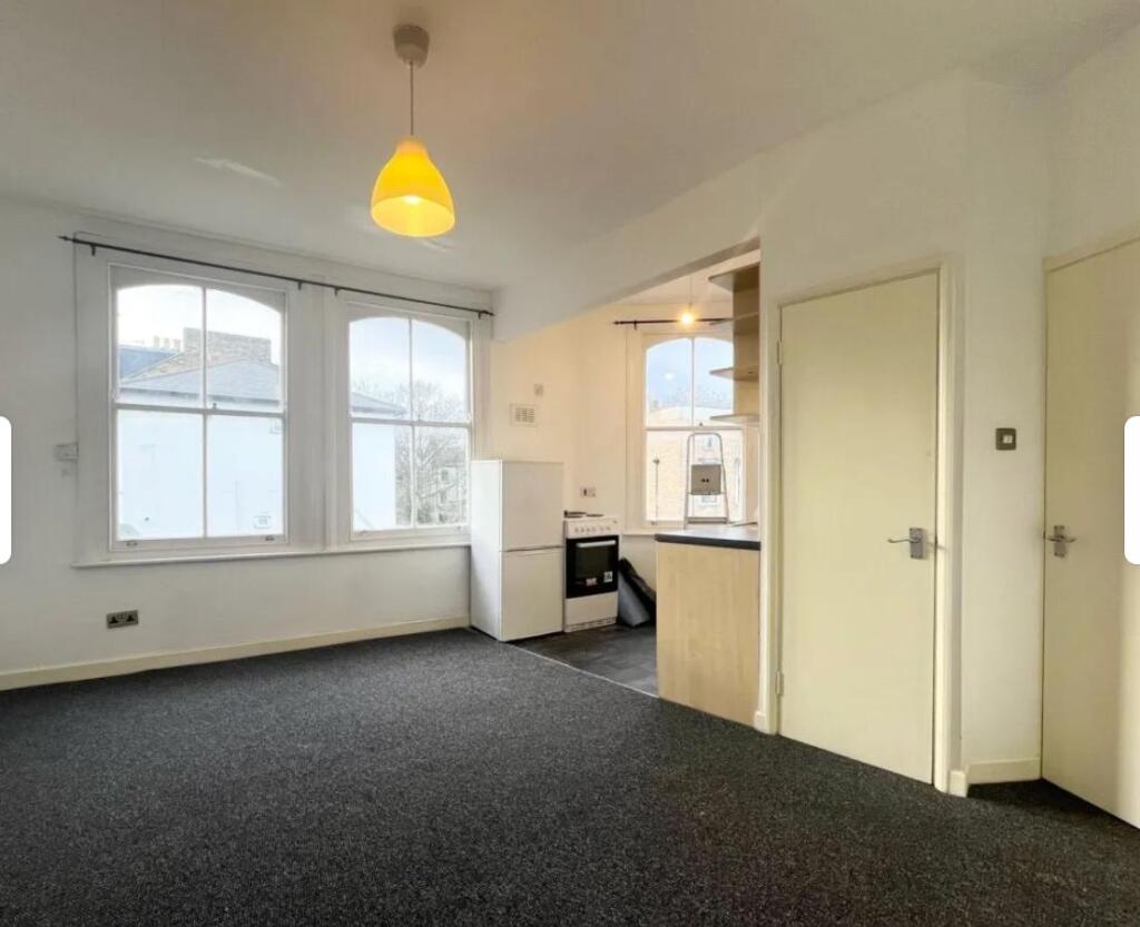 ONE BEDROOM FLAT NEAR HOMERTON HOSPITAL