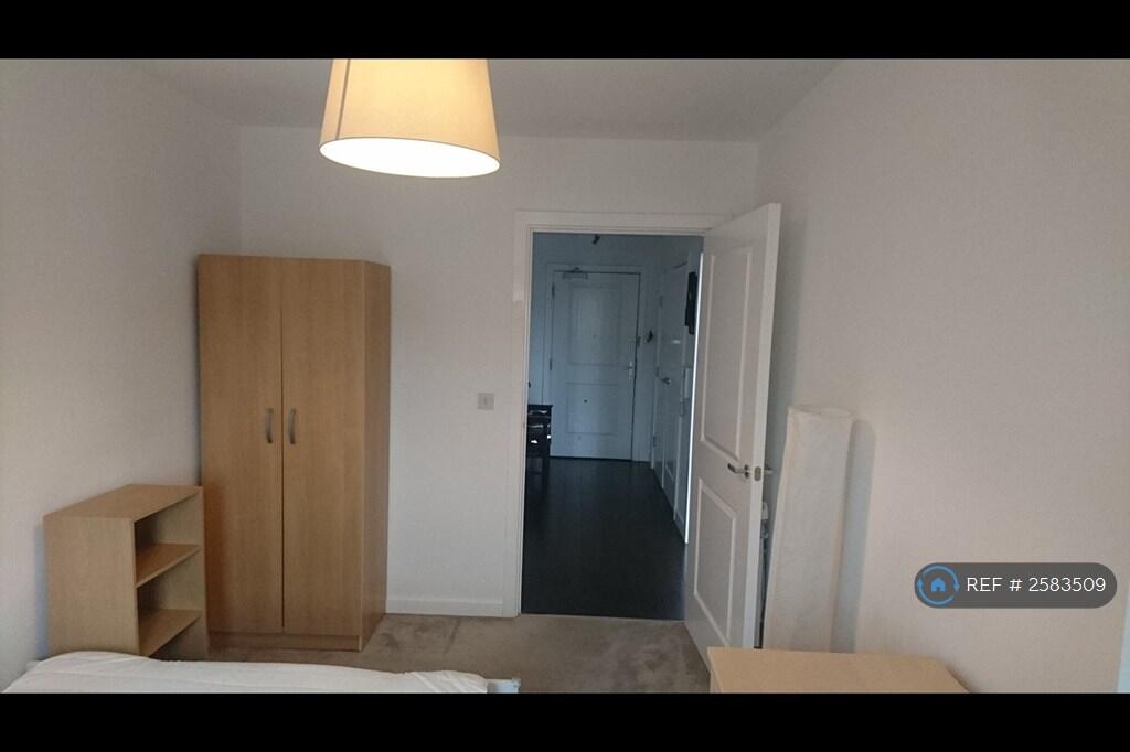2nd Bedroom