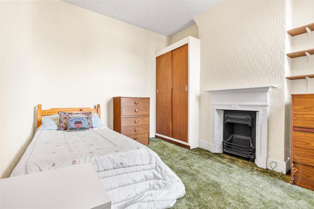 Roath Court Place, Hern Crabtree (24).jpg