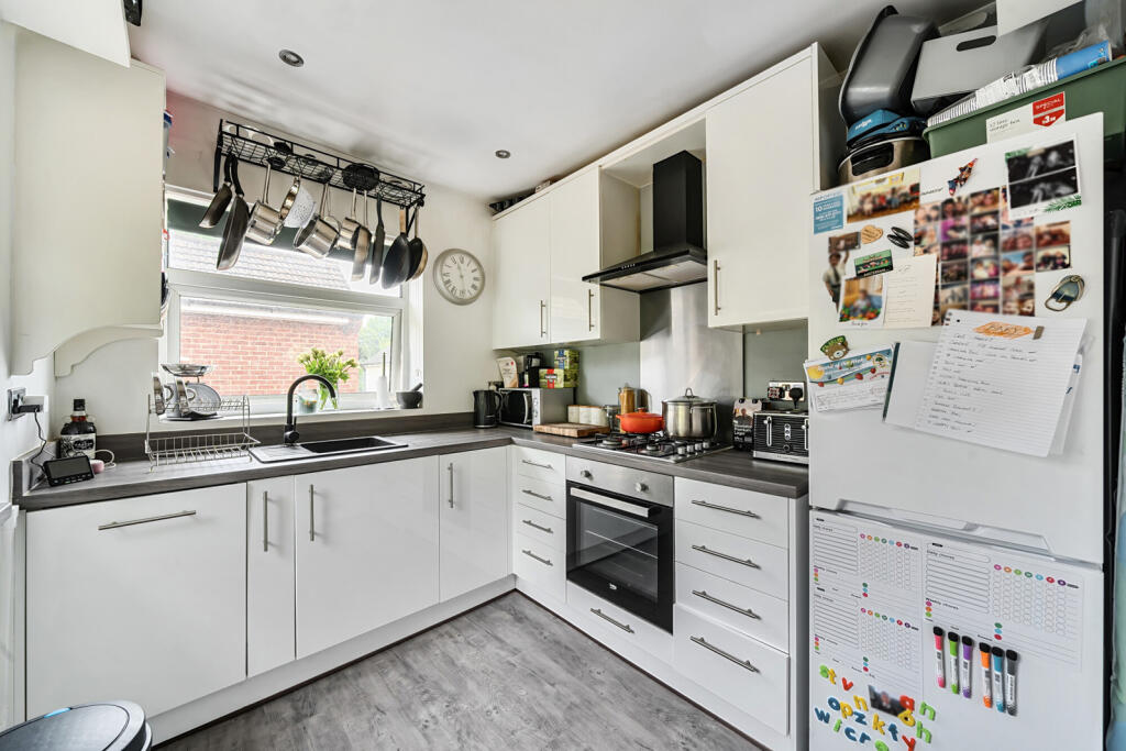 1317332-1-686ec84...