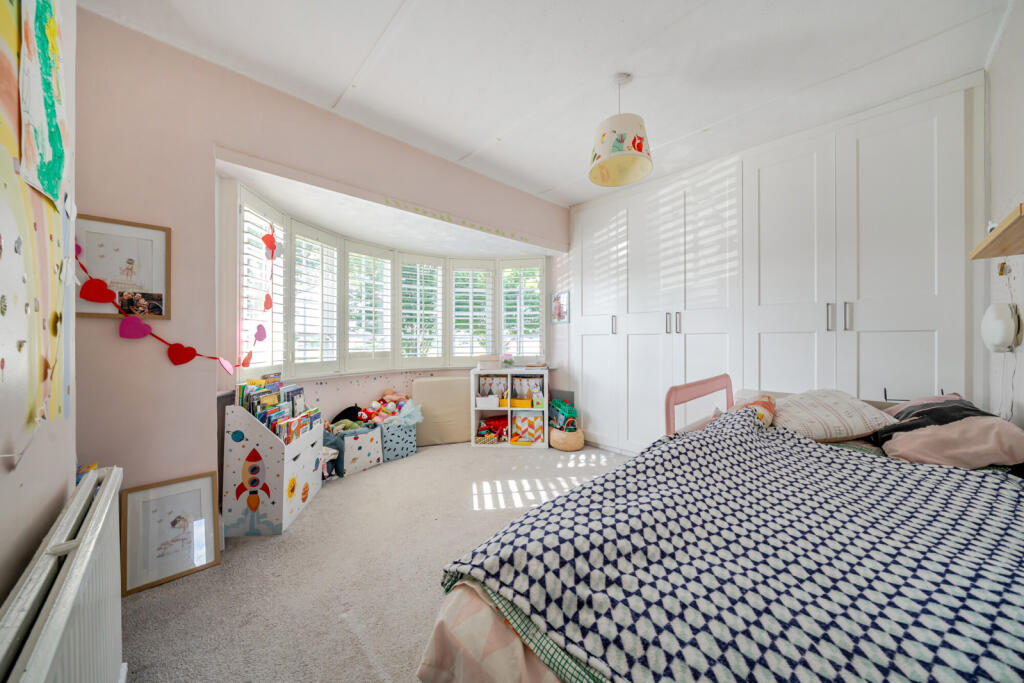 1353864-9-68c3ea7...