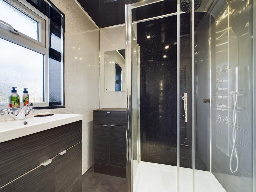 CAM02060G0-PR0283...