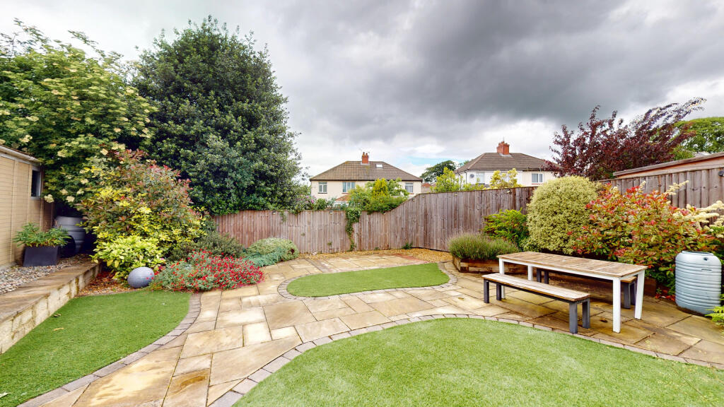 6-Holly-Avenue-06012025_165322