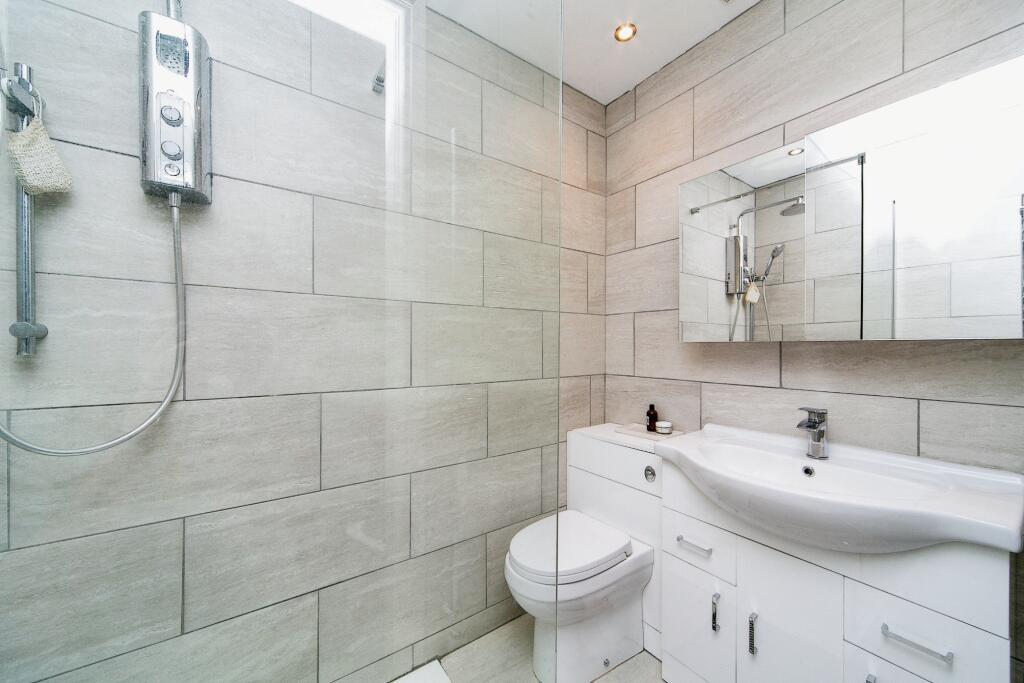 Master En-suite