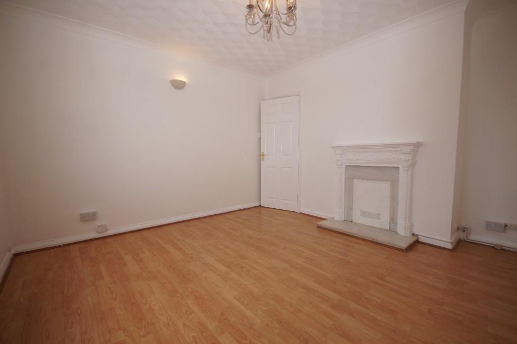 15a Carisbrooke Way