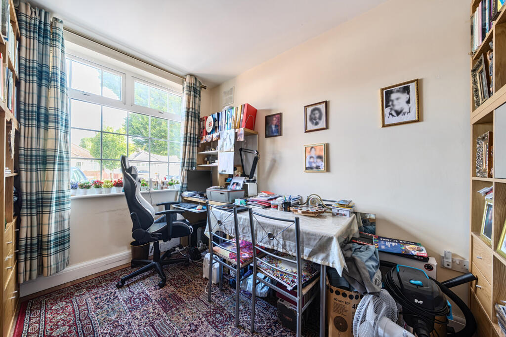 1354372-16-68c2a5...