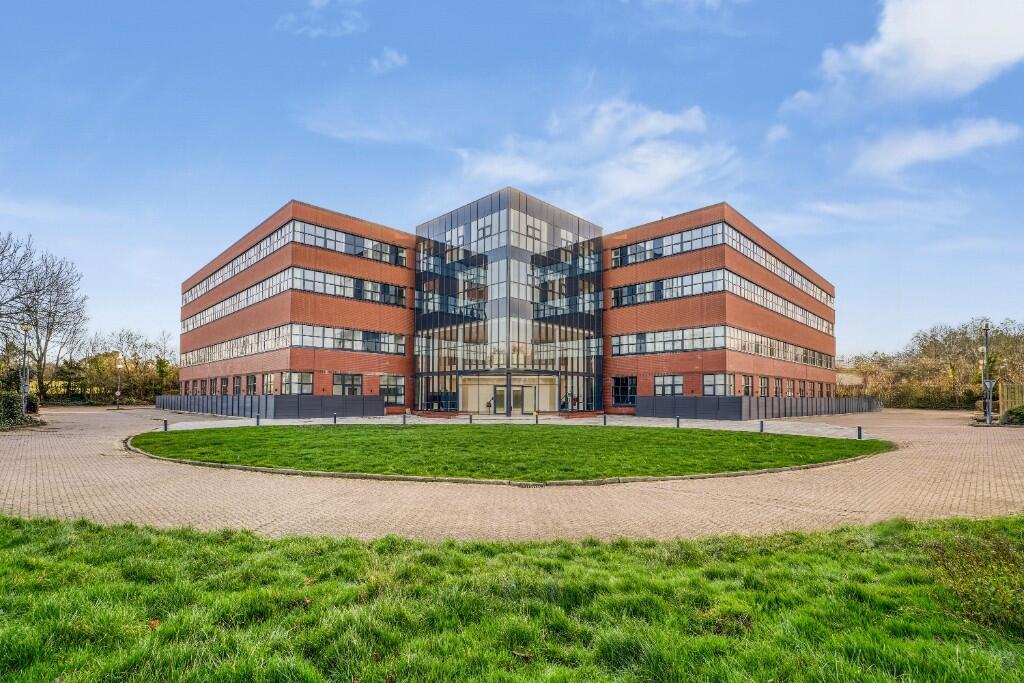 Sunrise Parkway, Milton Keynes, Buckinghamshire, MK14