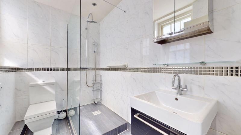 ensuite shower room