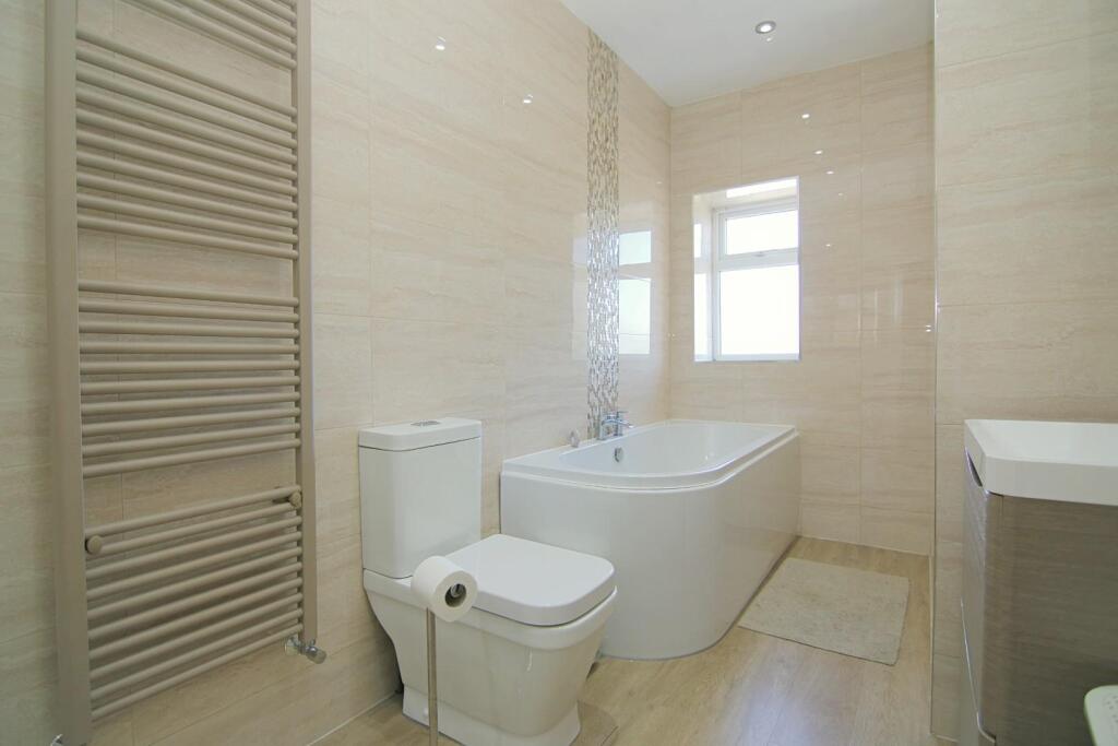 HOUSE BATHROOM