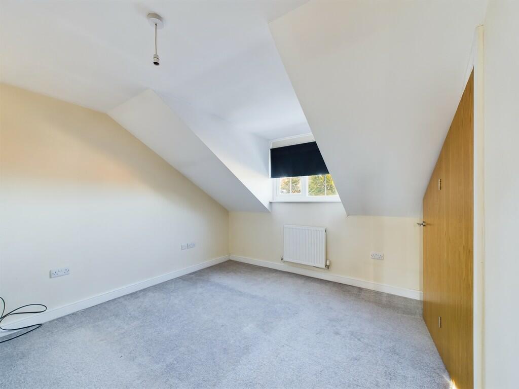 CAM02060G0-PR0258...