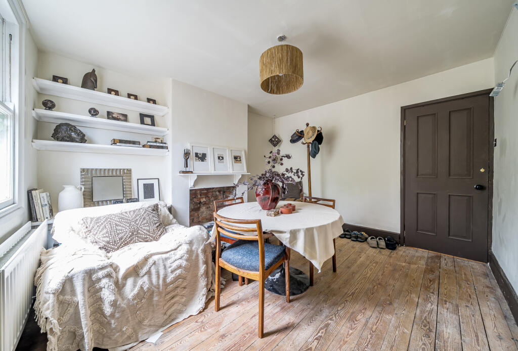 1341918-10-68af09...