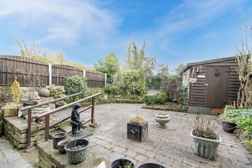 DSC_6067 copy_outdoor.jpg