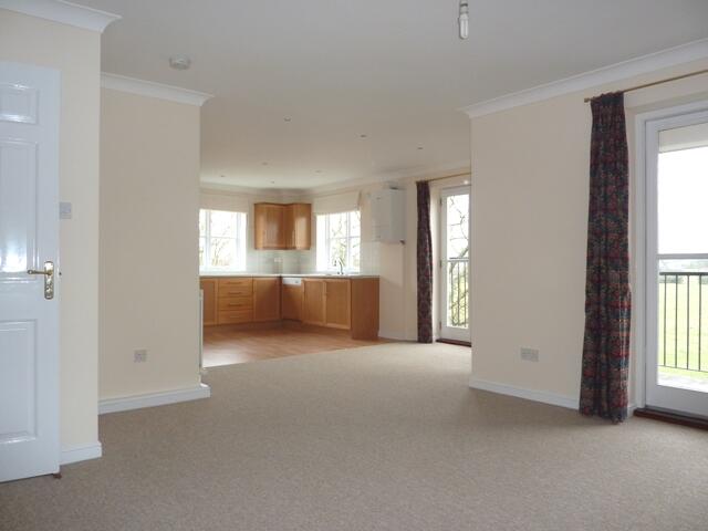 OPEN PLAN ROOM