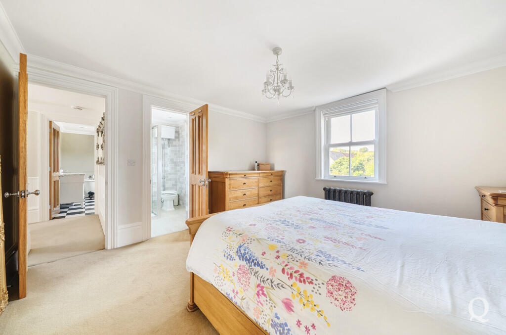 84278524-5f6f-42a...