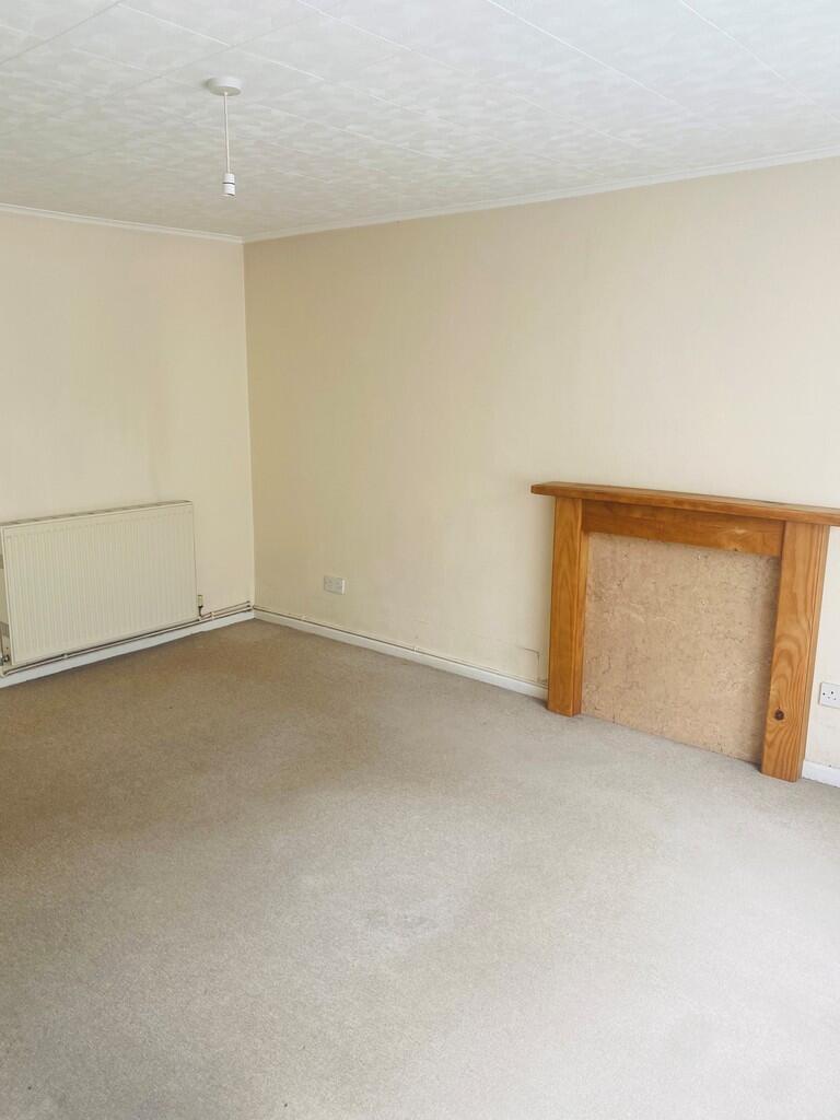 Living room firep...