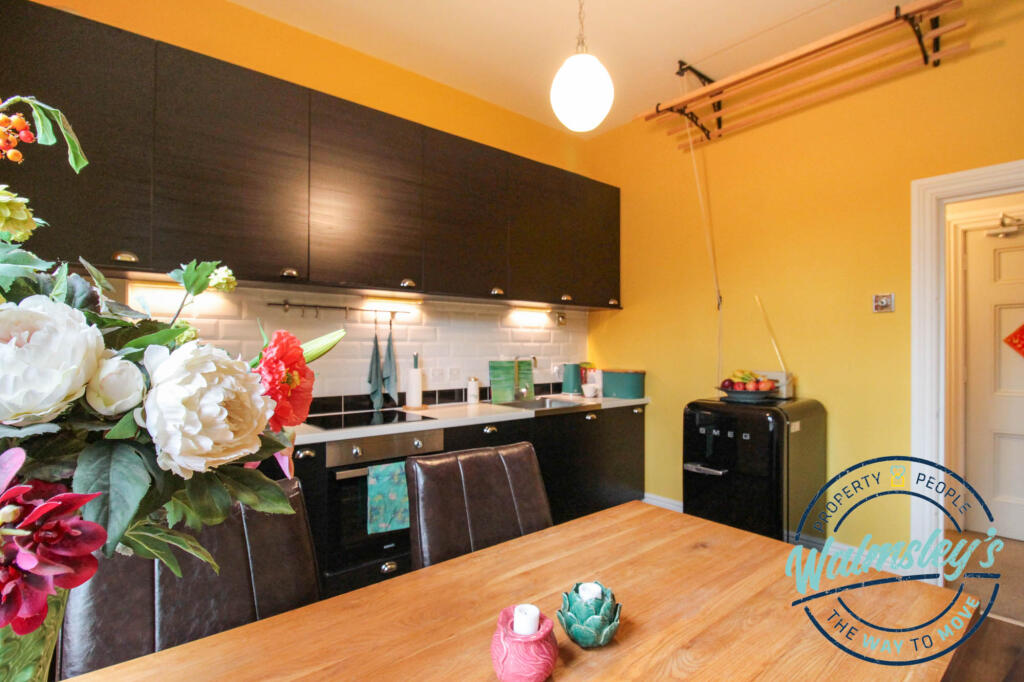 Kitchen breakfast room