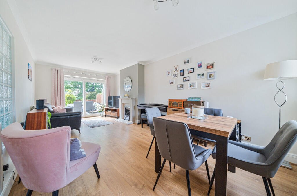 14-681b953ae9c6c-...