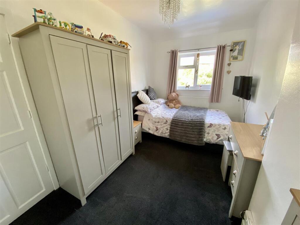 Bramleys Estate Agents - Wilson Avenue - Mirfield 