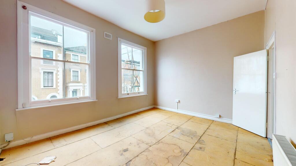 Flat B, 121 Milton Grove, Stoke Newington, London, N16 8QX