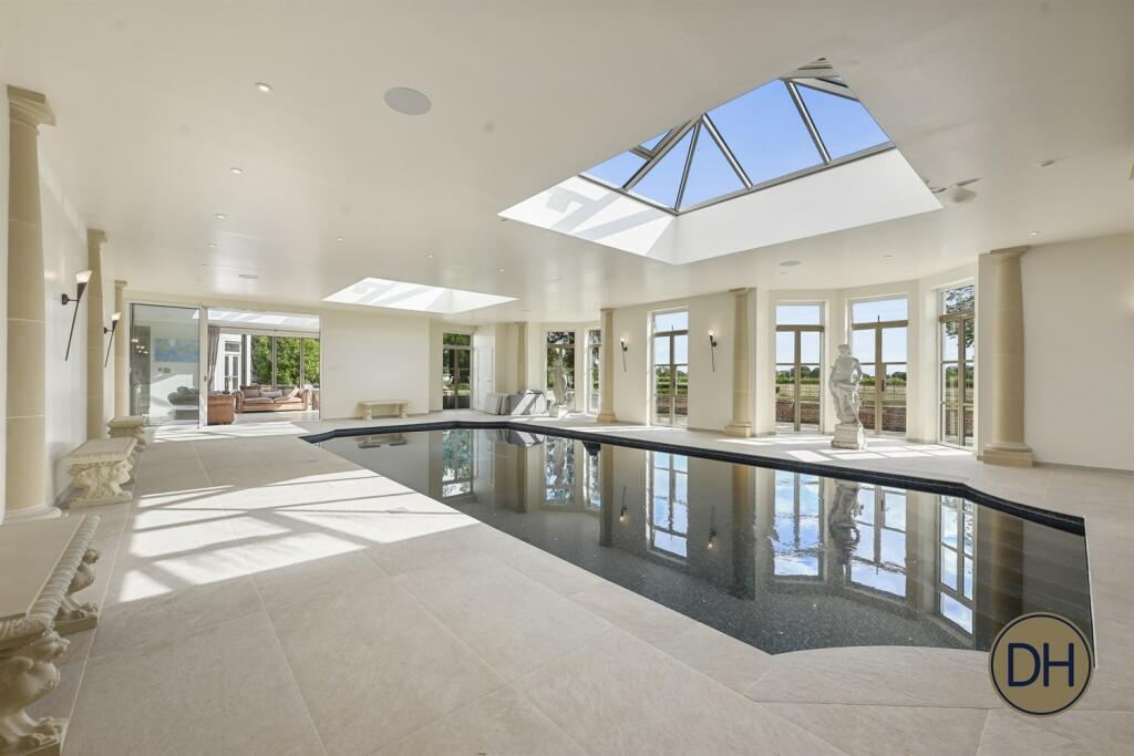 The White House Esta