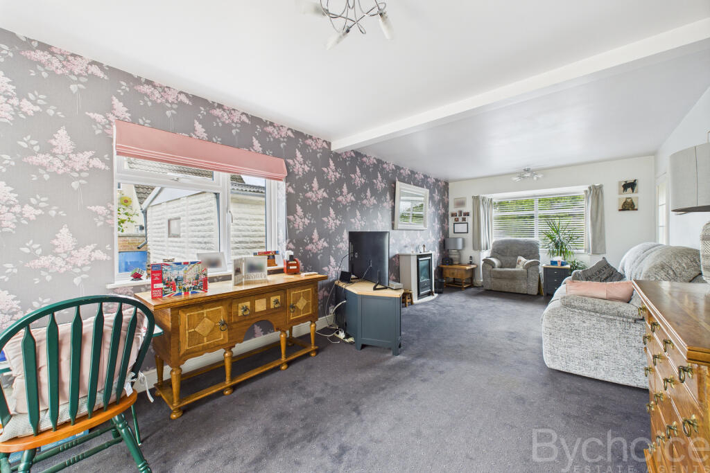 CAM05454G0-PR0045-STILL013