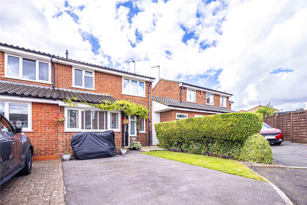 Berkeley Square, Woodhall Farm, Hemel Hempstead, Hertfordshire, HP2