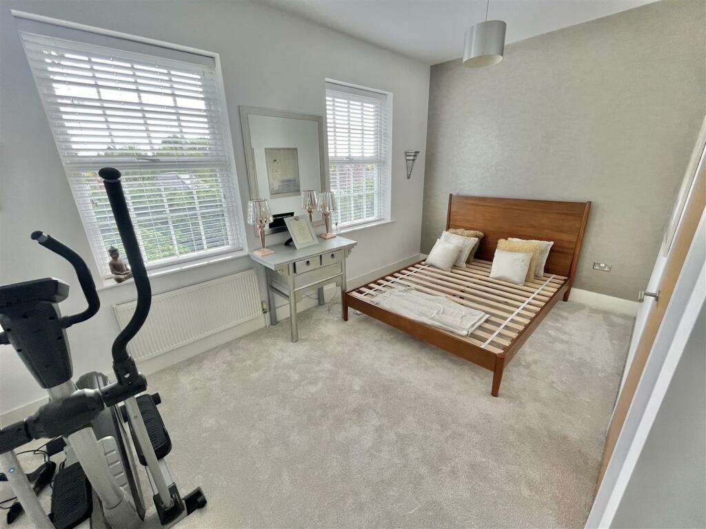 Bedroom 3.jpg