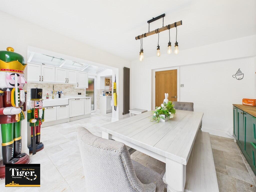 CAM03440G0-PR0361...