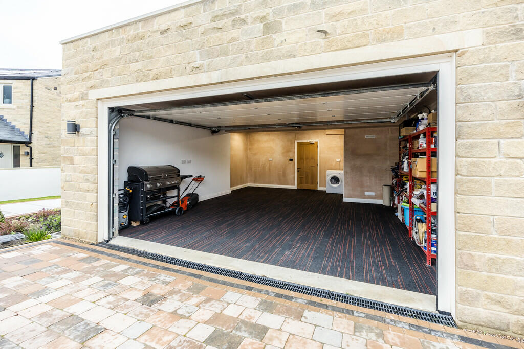 29HRHudds-240924-...