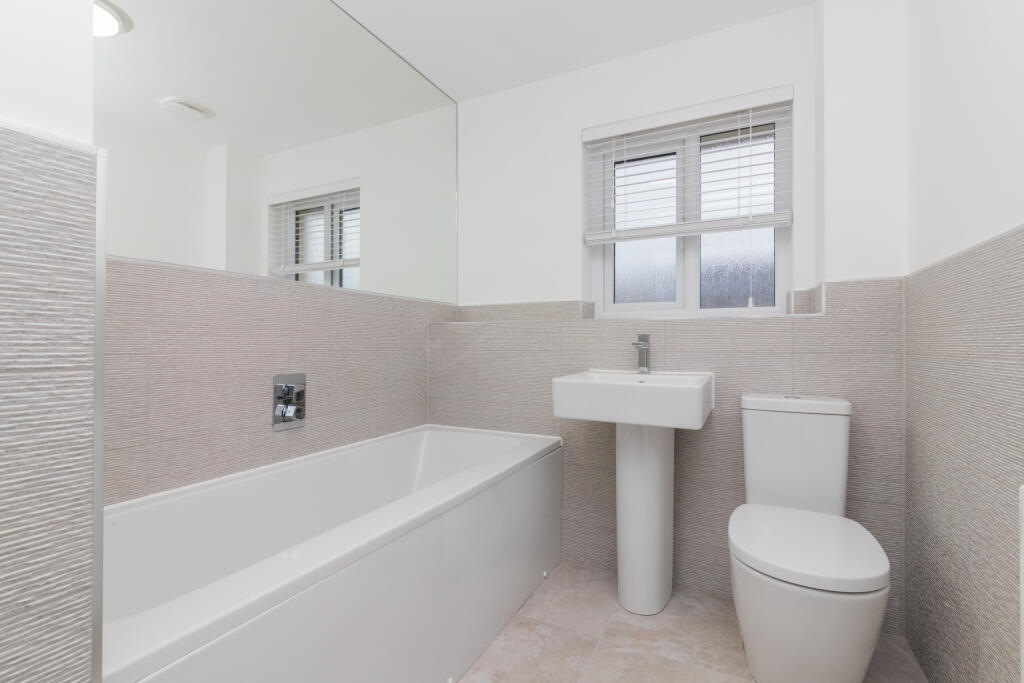 10 Brailsford drive paisley PA2 7GG L-32