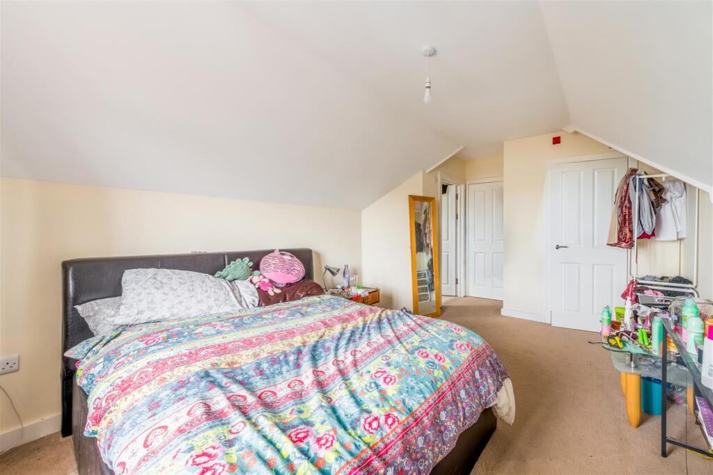 Flat 5 Newick Place-9.jpg