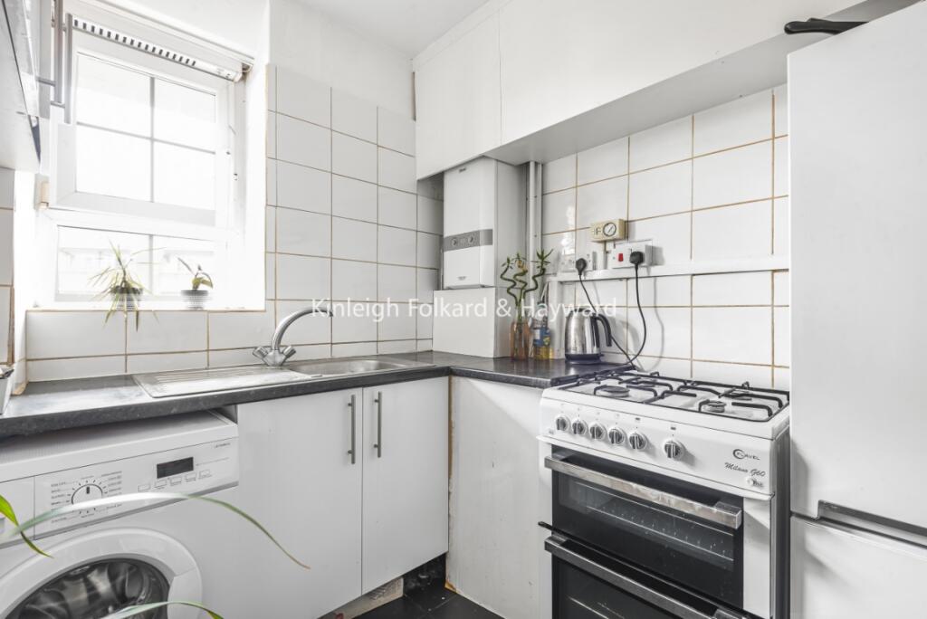 3194eaab-ec48-4b06-9