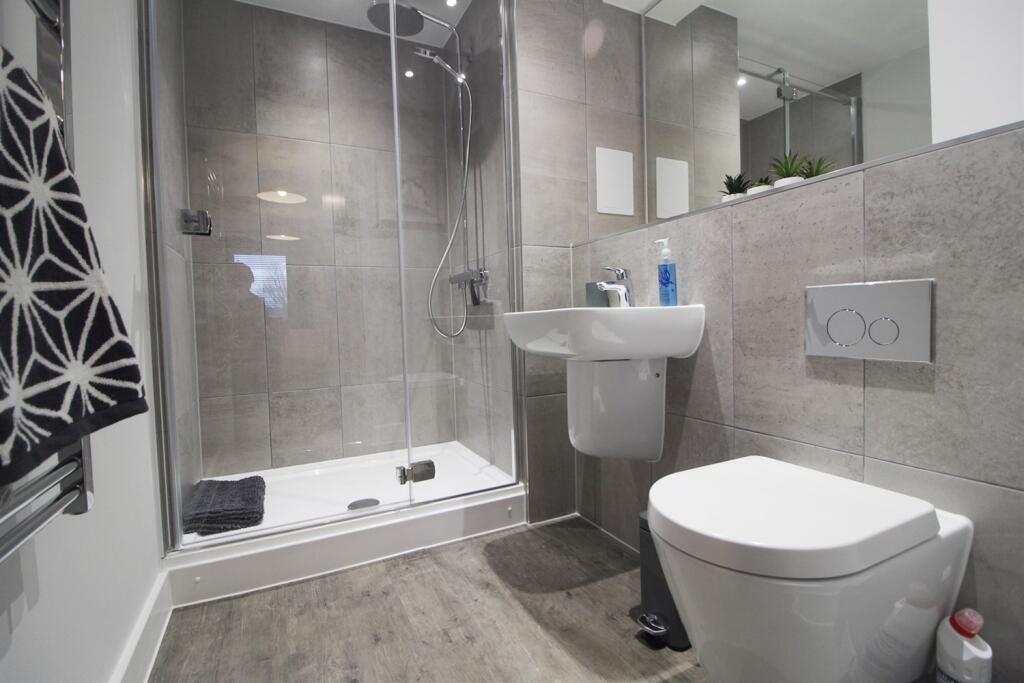 En+Suite
