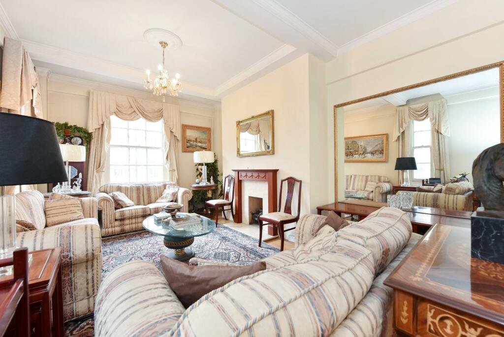 Flat 97 Bryanston Court (13).JPG