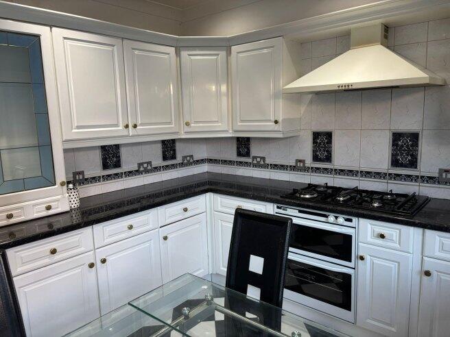 hoe-street-e17-9bg-992097