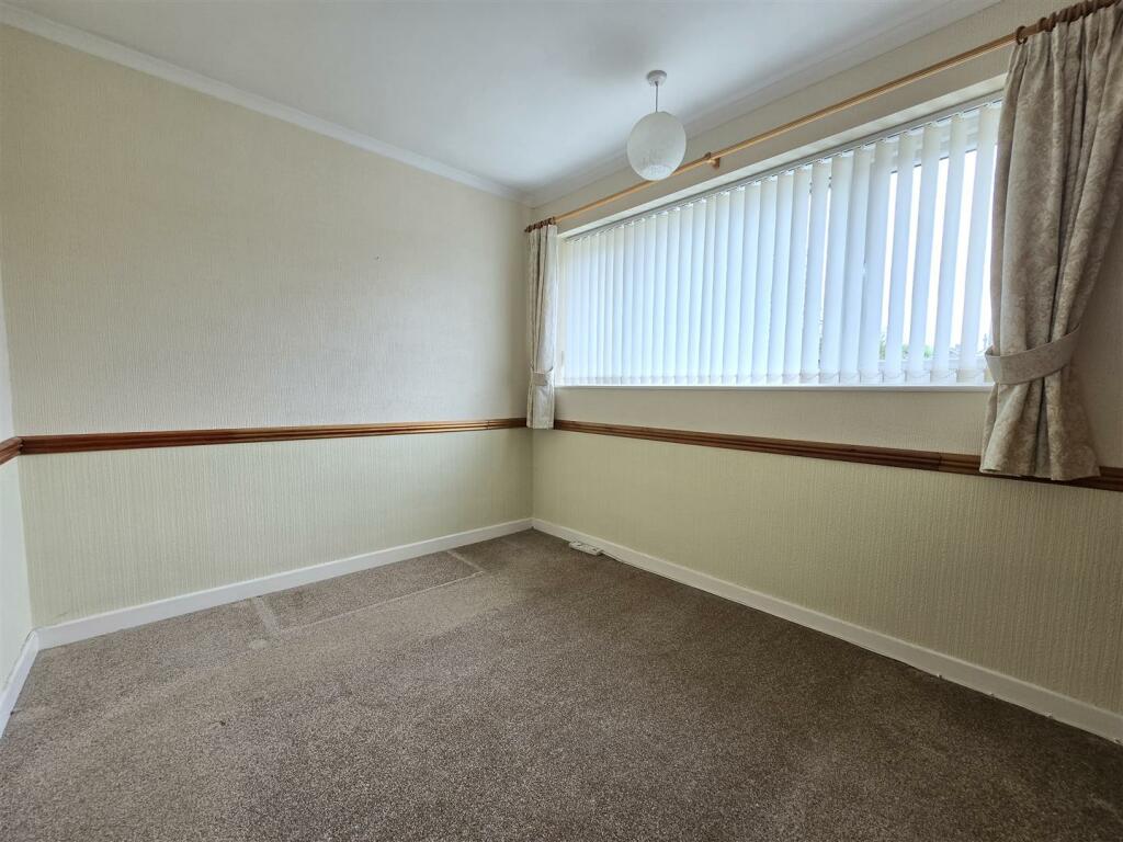 15 Huntingdon Road, Ashby