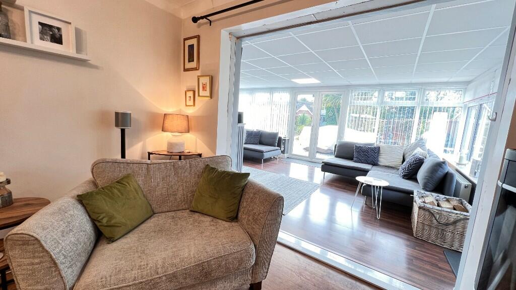 Lounge/Conservatory